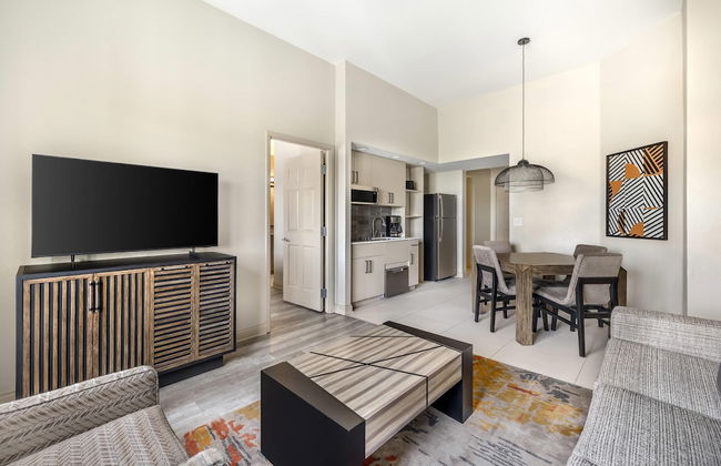 2BD resort condo with amenities and next to shopping right off the Las Vegas Strip - Photo 57