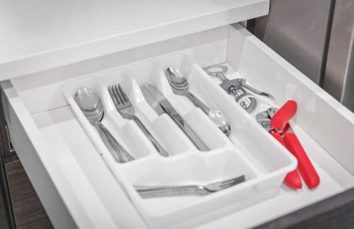 Luxury Condo l DT l Playhouse Square l Sofa Bed - Foto 11