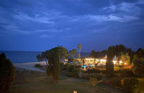 Joli T2 les pieds dans l’eau , piscine tennis.... - Foto 8