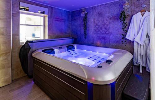 Lux, chambre spa privatif Valenciennes - Foto 34