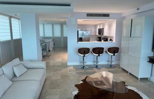 Beachfront two story apartment - Foto 1