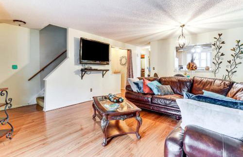 3 Mi to Dtwn New Haven Colorful Condo with Yard! - Foto 4