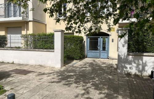 Appartement 4 pièces proche Paris et Disneyland - Foto 3