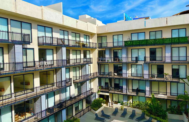 Urban Towers by Andiani Travel - Photo 29