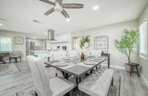 Fun City Haven Spacious Retreat in Fresno - Foto 21