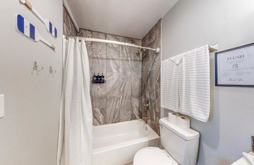 Steps to Lake Eufaula Home with Fire Pit and BBQ - Foto 16