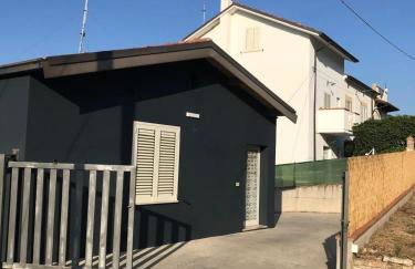 HIDE by the Sea - Foto 1