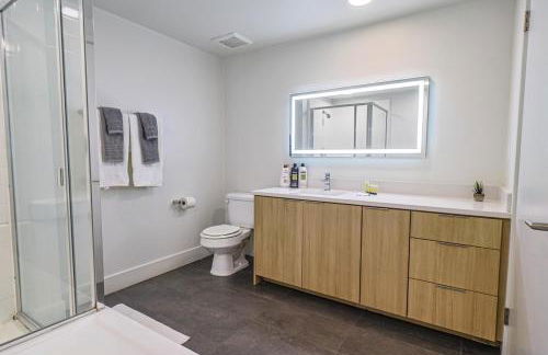 Modern 2BD - 5 min to Santa Monica Pier! - Foto 10