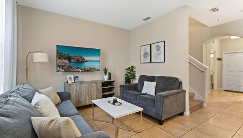 Elegant 3 BDR Townhome in Desirable Regal Palms - Foto 1
