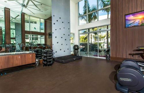 Fairfax District Chic City Oasis 2 BR Apt with Den 136 - Foto 40