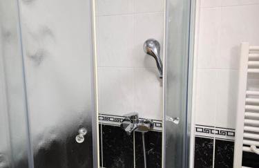 APARTMAN LAVANDA ZAGREB 57 Square Meters 2 Bedrooms Free Parking Self Check-in - Photo 18