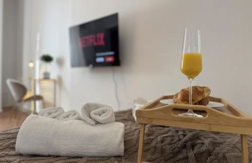 HolidayHome Apartments l Spacious Luxury Apartment in Prenzlauer Berg - Photo 44