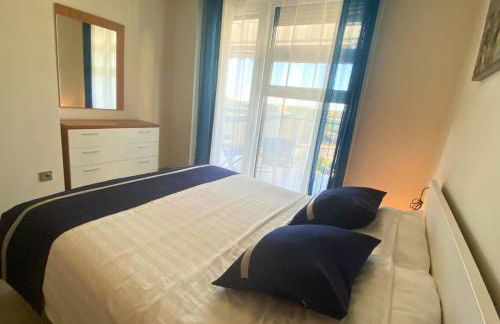 Modern flat with swimming pool terrace and equipped solarium - Foto 30