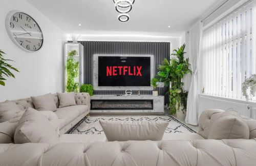 SLUXE Properties 4mins to Etihad Stadium and Coop live - Foto 19