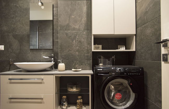 2 Bedrooms Flat with Parking near Metro Stop - Foto 31