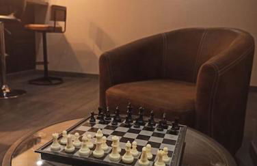 Charmante maison avec piscine chauffée, salle de cinéma et bar - Foto 17