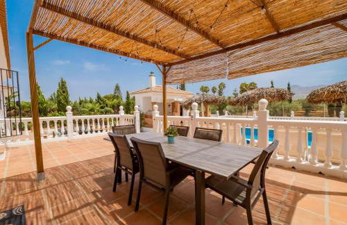 Villa Blanca Málaga - Private Villa - Heated Pool - Photo 7