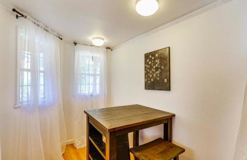 Scenic Riverfront Escape with Sauna in Junction City - Foto 36