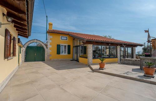 Ferienhaus/HolidayHouse Smokvica **** in Rakalj - Photo 4