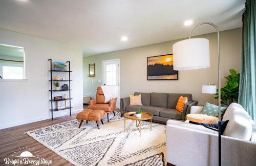 Lake Erie Breeze 3BR home base, 30 min to Cedar Point Island Ferries - Foto 1