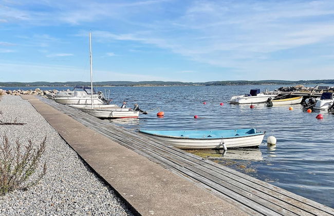 Magical Seaside Retreat on Tjorn-by Traum - Photo 25