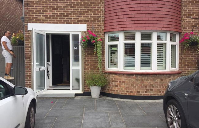 Beautiful 3-bed House in Ramsgate - Photo 29