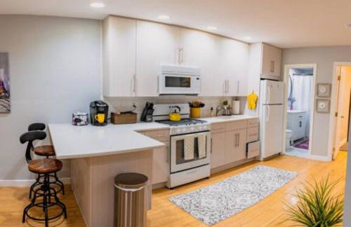 New Beautiful Apartment In Bayonne New Jersey NJ near Subway Path Train Manhattan New York NYC - Foto 12