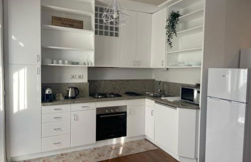 Like at Home - Close to Metro, Stadio San Siro, Duomo with private parking place - Foto 9