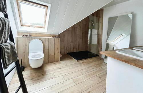 Maison familiale chaleureuse à Saint-Évarzec avec terrasse - Foto 15