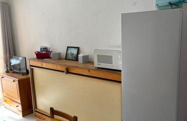 Wi Fi,vue marina ,parking ,plage à pied - Foto 13