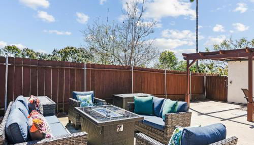 Peaceful Getaway with Renovated Amenities - Foto 5