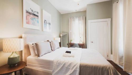 3-Bedroom with Balcony Walk to Forsyth Park - Foto 4