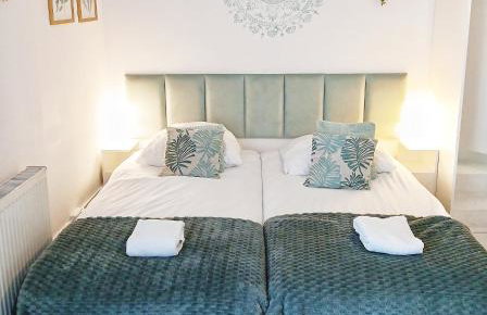 KRK stop near airport - Foto 4