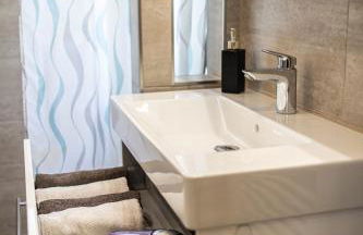 RK79 Ferienwohnung mit 4 Zimmer, Garten und Pool nähe Klinikum U-Bahn & S-Bahn zum Messegelände Nürnberg - Foto 31