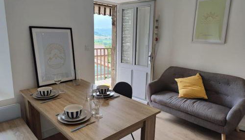 T2 cosy avec balcon & vue sur la vallée - Foto 2