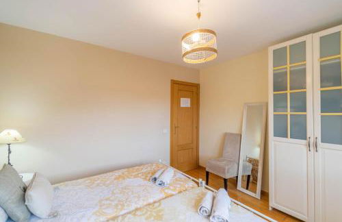 Gran chalet con amplio jardín próximo a Pamplona - Foto 32