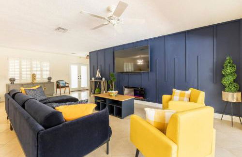 Spacious 4 Bedroom 3 Bathroom House with Heated Pool and Outdoor Shower close to FFL Airport and Cruise Port - Foto 4