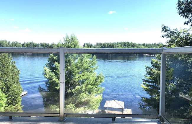 Muskoka Lakeshore Cottage Bliss - Foto 79