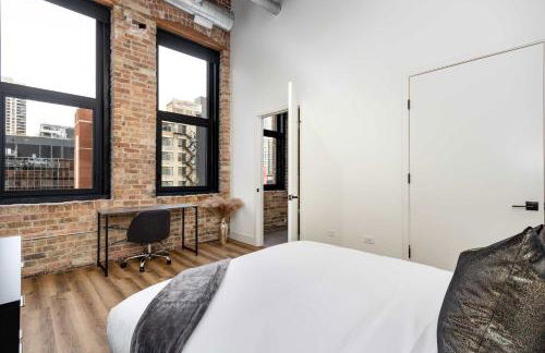 River North Rooftop With In and Out Parking 6 - Foto 40