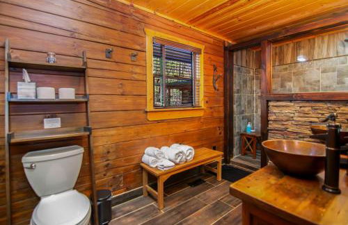 Log Cabin, Lake, Hot Tub, Near Wineries & Hiking - Foto 16