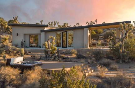 Skyline Ridge- Modern Residence w Sprawling Views - Foto 40