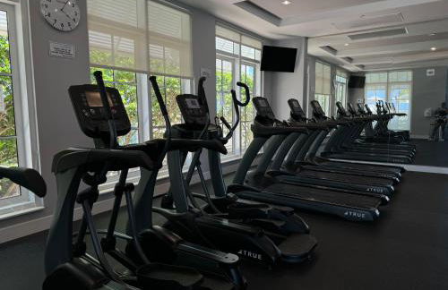 Luxury Oasis Suite - Photo 26