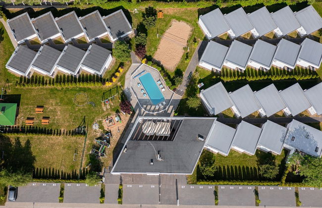 Holiday Homes With Pool, Close to the Beach - Photo 28