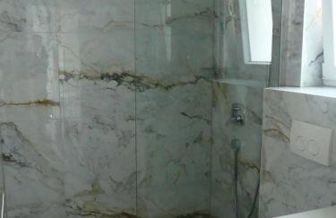 Seaside Serenity - Elegant Apartment with Stunning Sea Views - Foto 23