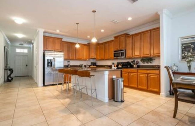 Gorgeous 6 Bedroom w Pool Paradise Palms - Foto 15