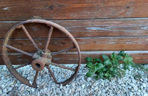 Roulotte de Camille, avec bain à remous - Foto 10