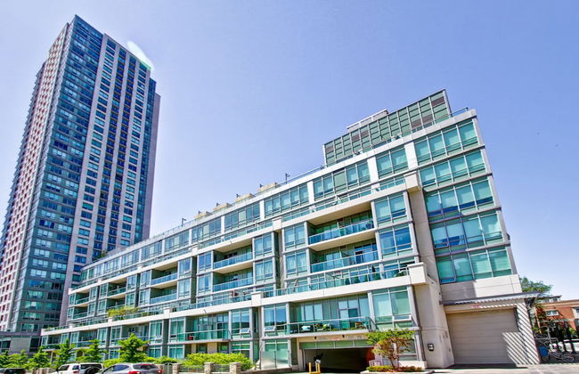 Condos with Parking & Gorgeous View - Foto 35