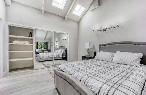 601-Lavish Family Home w AC & Patio near Meta & Stanford - Foto 29