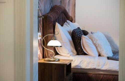 Luxury Villa Nature with heated private pool, sauna & fire pit, a short walk to the beach - Photo 75