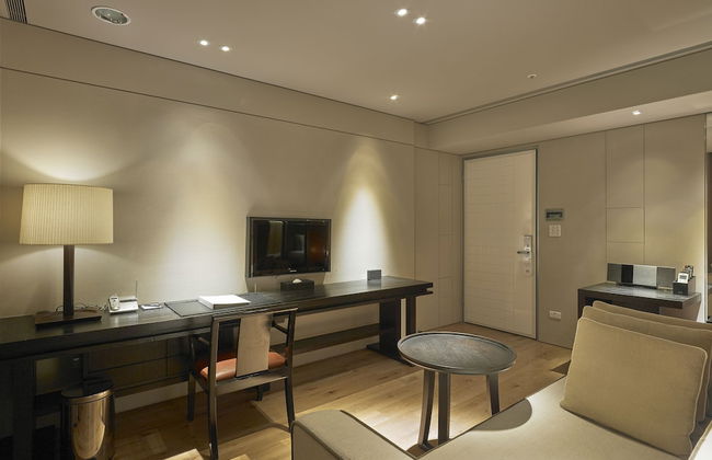 Gloria Residence - Photo 23